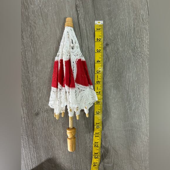 Mini decor umbrellas- red , white lace- vintage feminine dainty Victorian - Picture 3 of 6